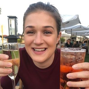 Meet your Posher, Courtnay